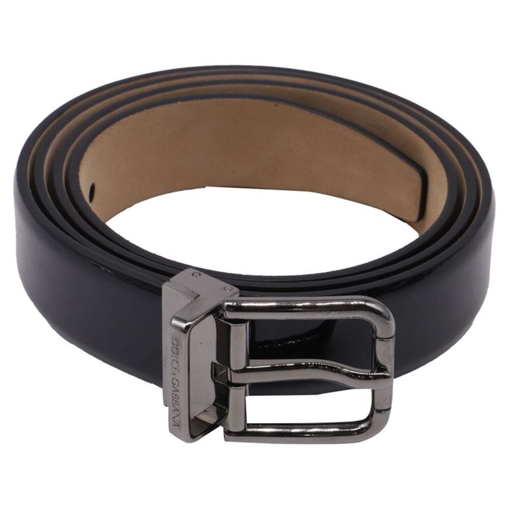 Dolce & Gabbana Classic Buckled Belt in Black Leather